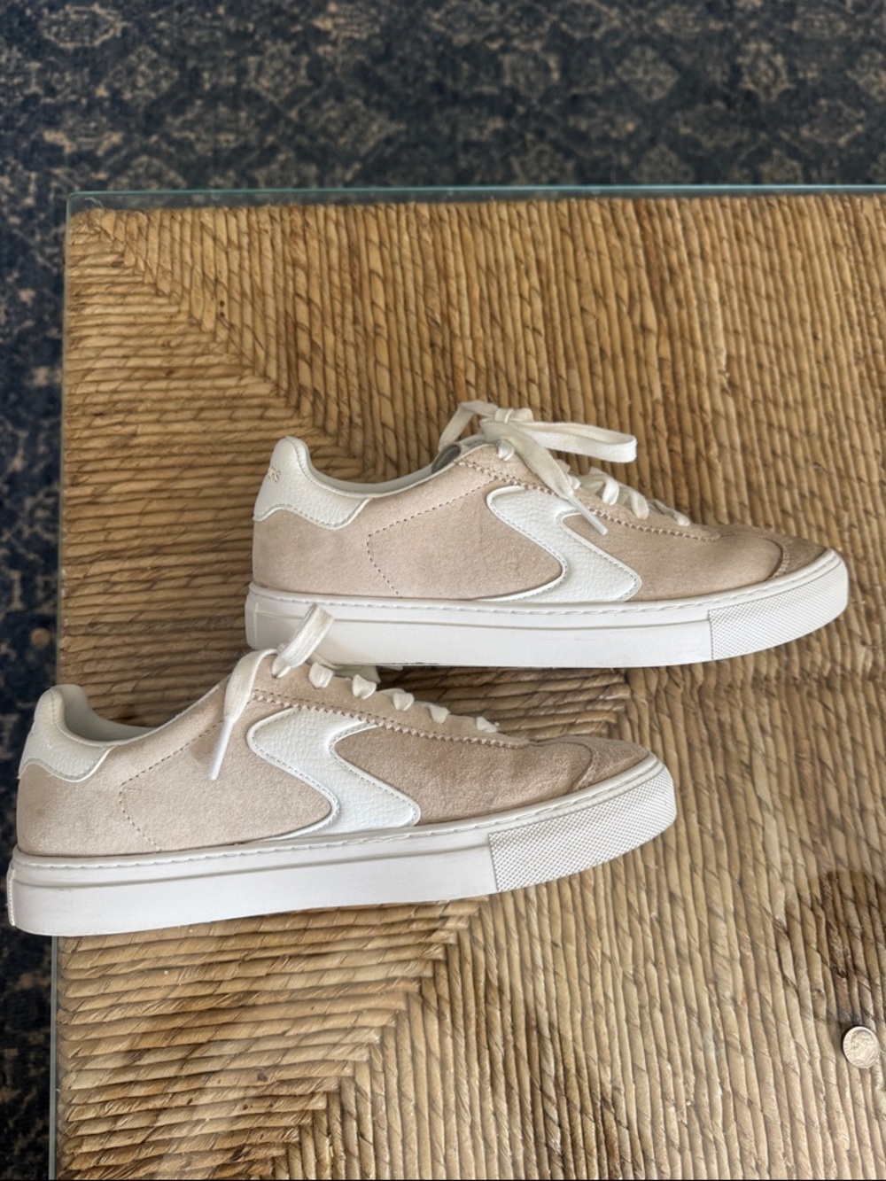 Skechers White leather/ tan suede Sneakers with Herringbone Outsoles